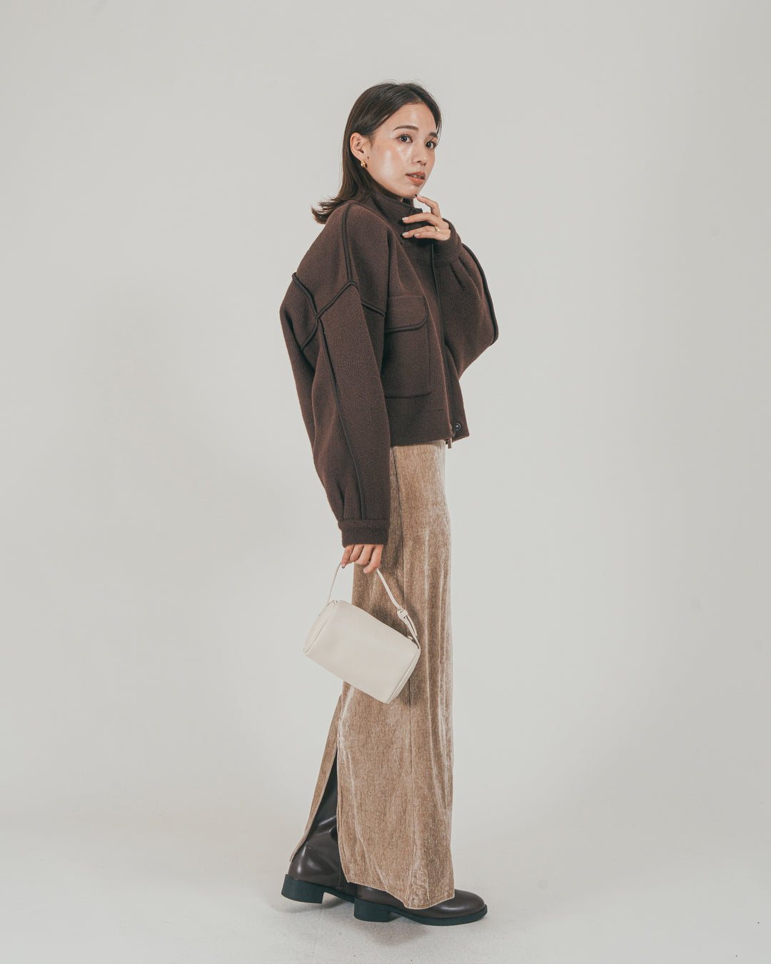 ［SET］Softショートニットブルゾン + ベロア Back Openワンピース（2SET）