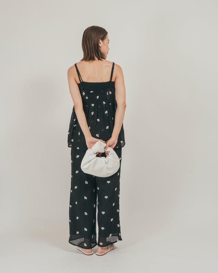 ［SET］フロントリボン刺繍 Veilキャミ + 刺繍 Veilロングパンツ（2SET）