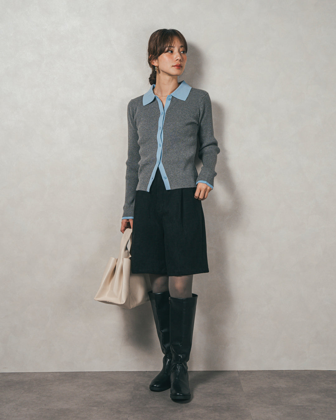 ［SET］バイカラー襟付きニットトップス+スウェードライクハーフパンツ（2SET）