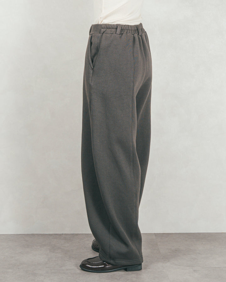 Relax 裏起毛カーブパンツ (CHARCOAL GRAY)