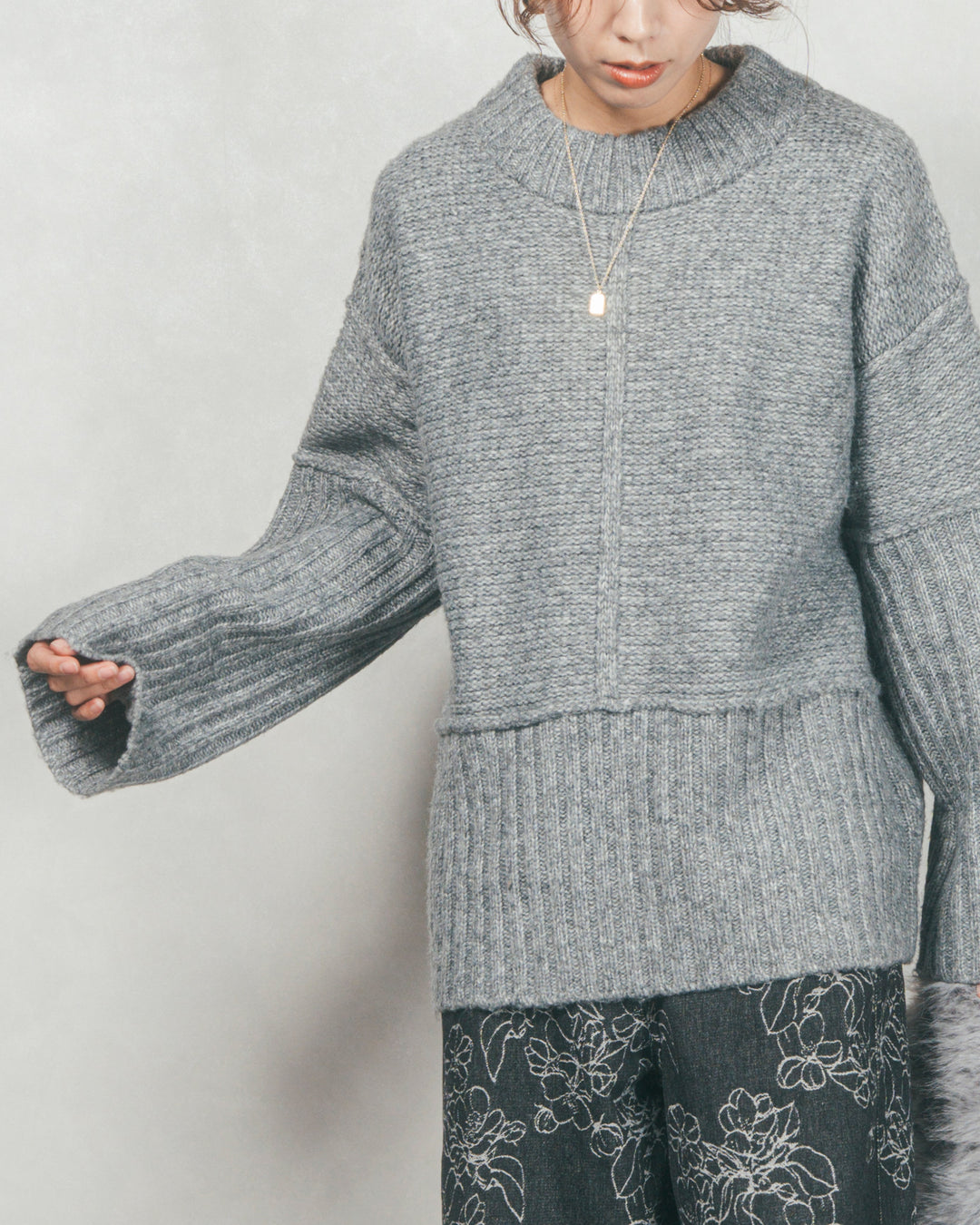 ［SET］リンキングデザイン リラックスニット+フラワージャガードデニム（2SET）