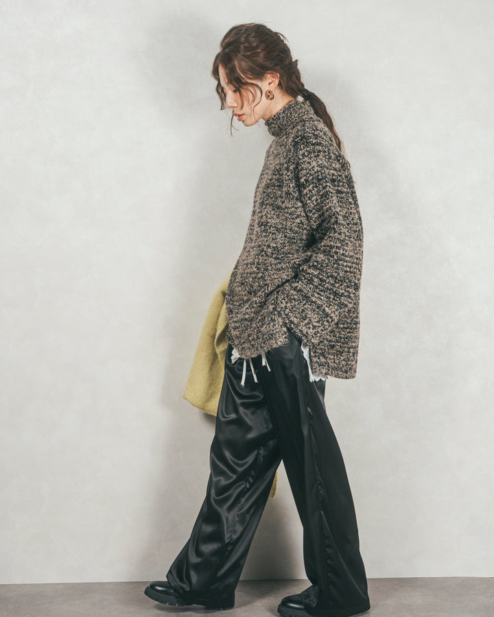 ［SET］ブークレMix ハイネックニット+Relaxサテンパンツ（2SET）