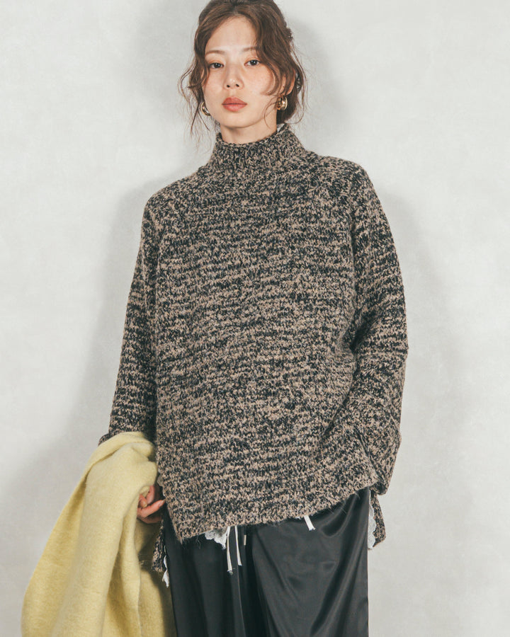 ブークレMix ハイネックニット (MOCHA)