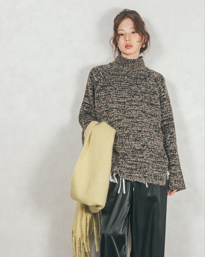 ［SET］ブークレMix ハイネックニット+Relaxサテンパンツ（2SET）