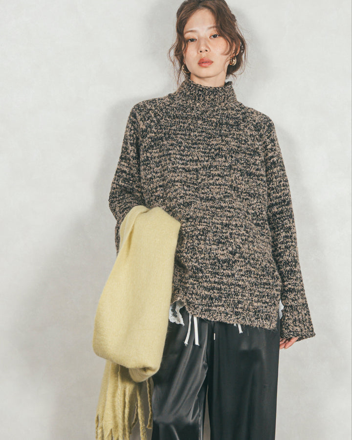 ブークレMix ハイネックニット (MOCHA)