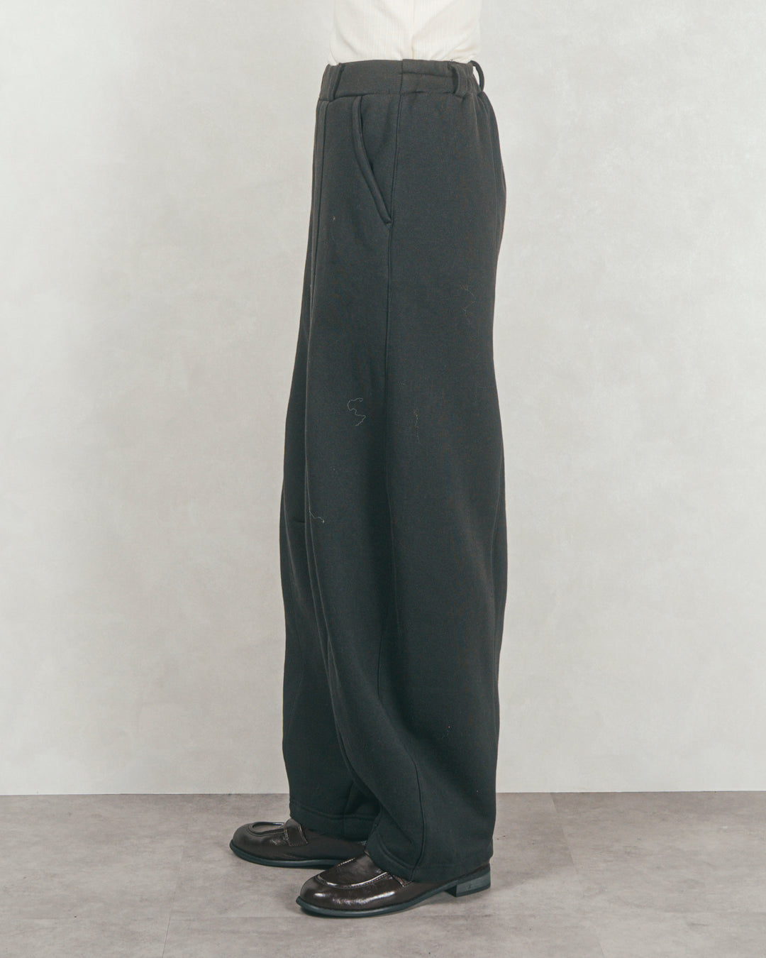 Relax 裏起毛カーブパンツ（BLACK)