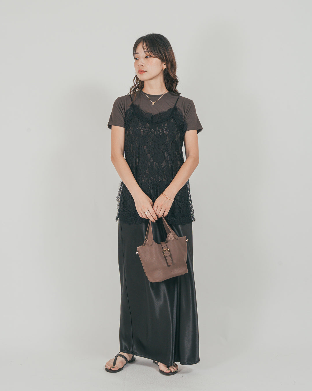 ［SET］ラッセルレース キャミ + 【接触冷感・UVカット・防臭】コンパクト半袖Tee + サテンNarrowスカート（3SET）