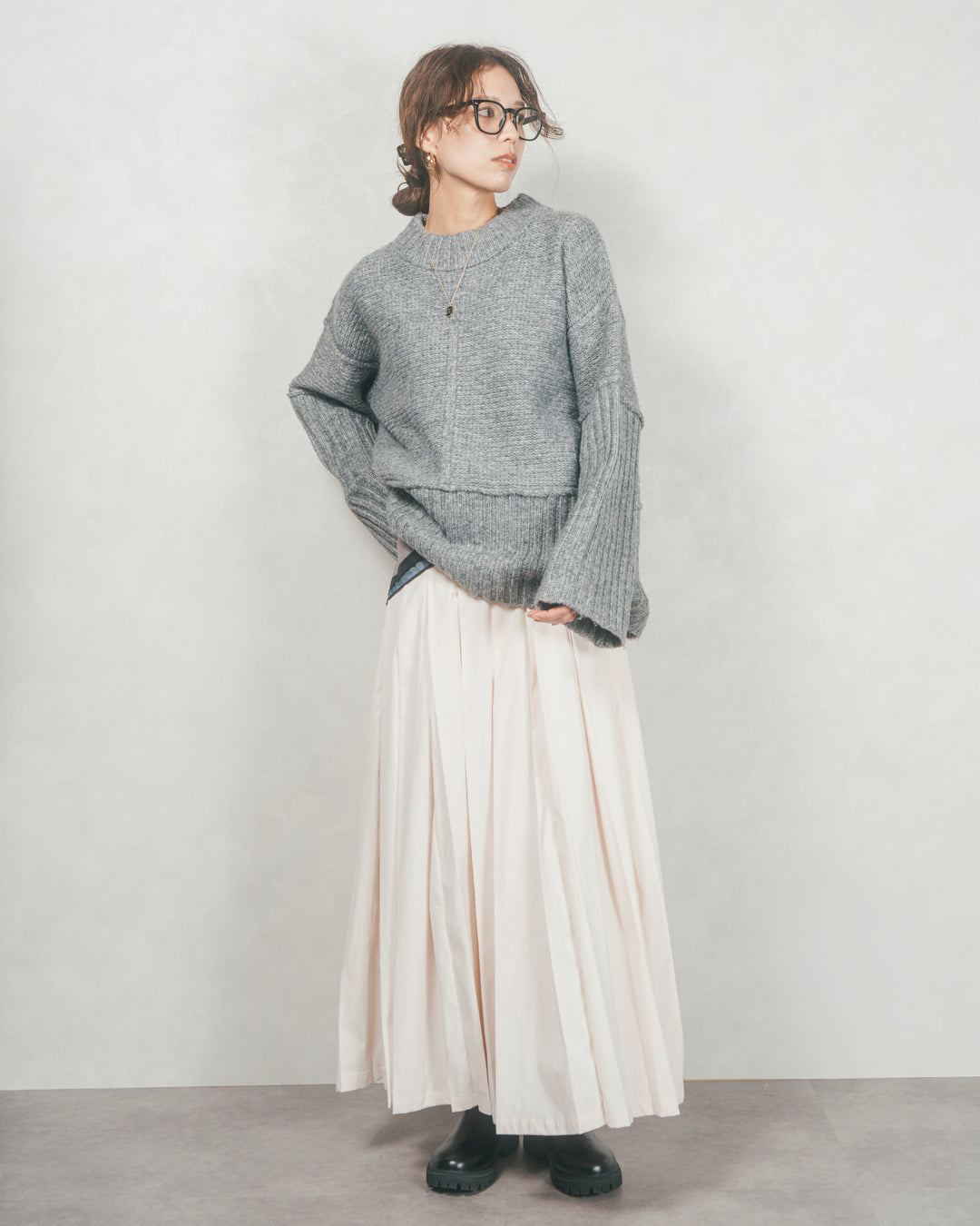 ［SET］リンキングデザイン リラックスニット+W-Tuckプリーツロングスカート（2SET）