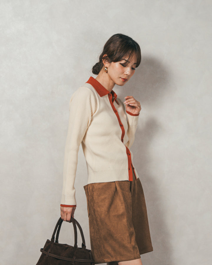 ［SET］バイカラー襟付きニットトップス+スウェードライクハーフパンツ（2SET）