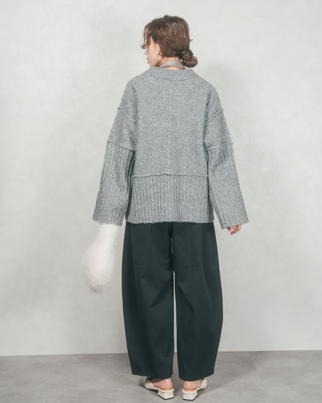 ［SET］リンキングデザイン リラックスニット+サイドタックコクーンパンツ（2SET）