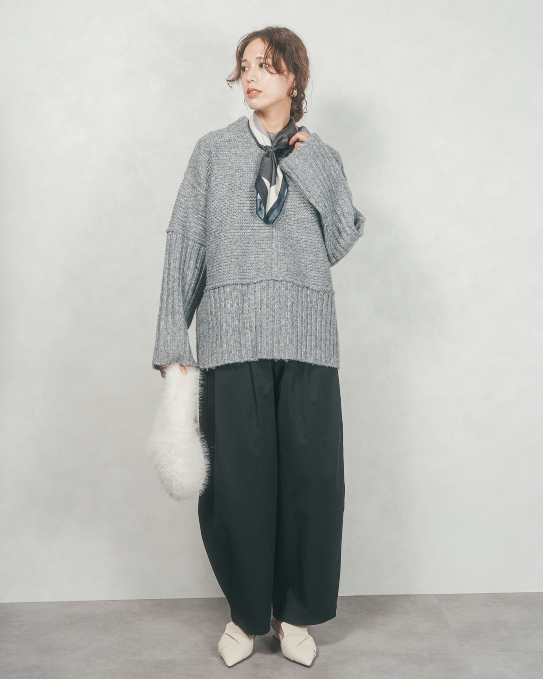 ［SET］リンキングデザイン リラックスニット+サイドタックコクーンパンツ（2SET）