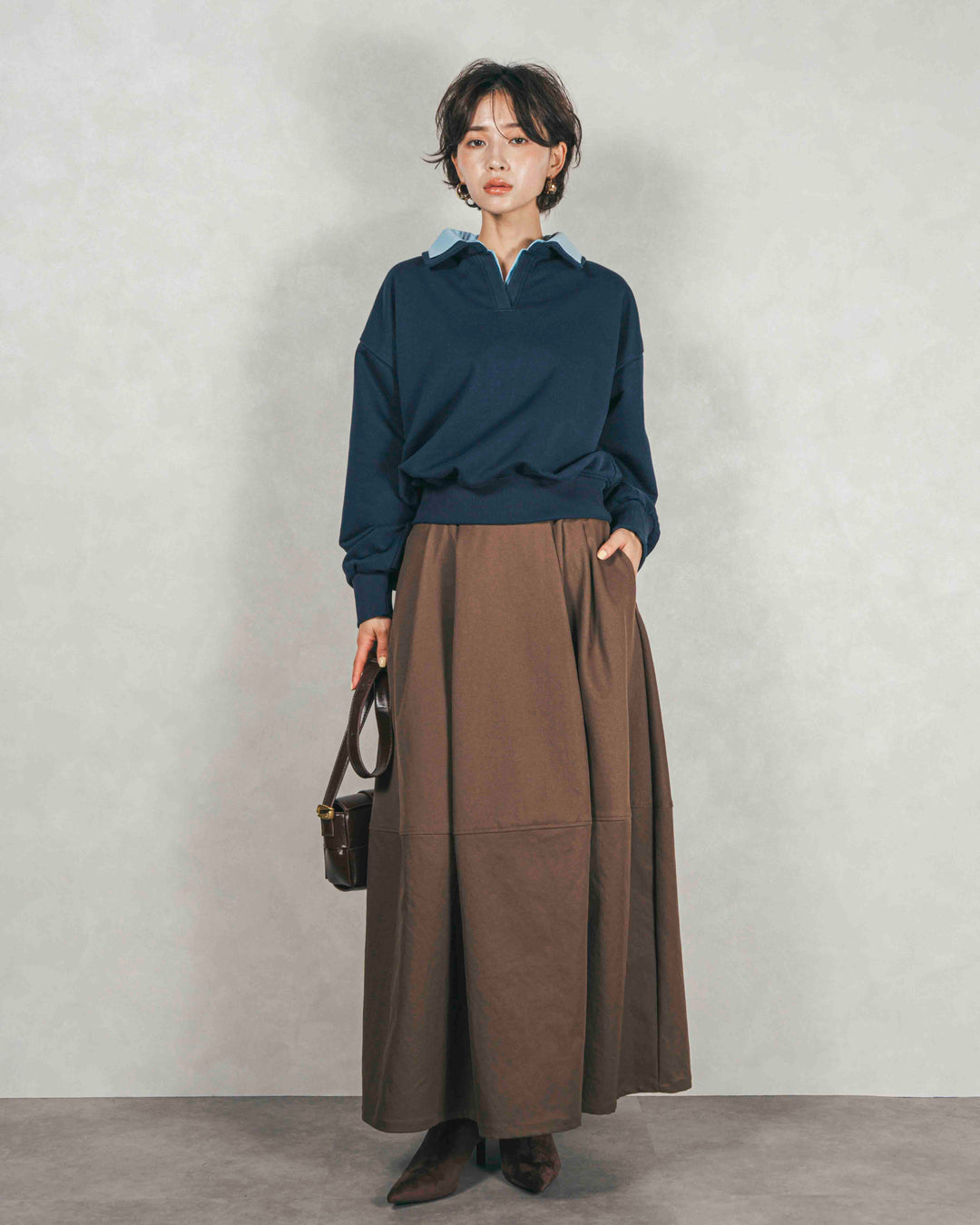 シャツ Layered クロップドスウェット (NAVY × BLUE）