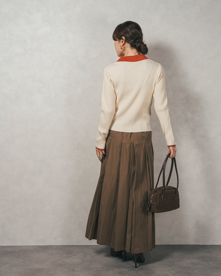 ［SET］バイカラー襟付きニットトップス+W-Tuckプリーツロングスカート（2SET）
