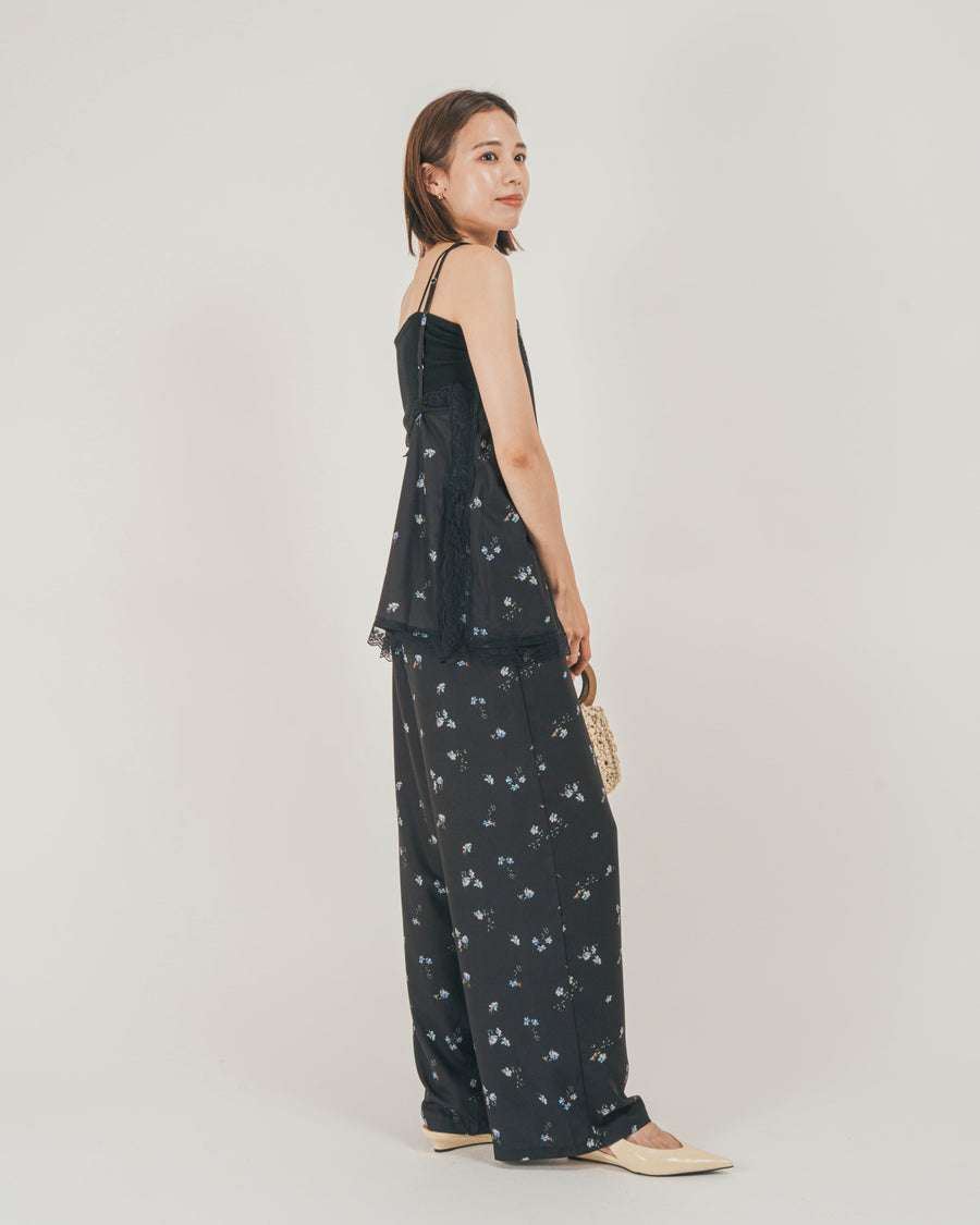 ［SET］Flowerプリントレースキャミ + Flowerプリントイージーパンツ（2SET）