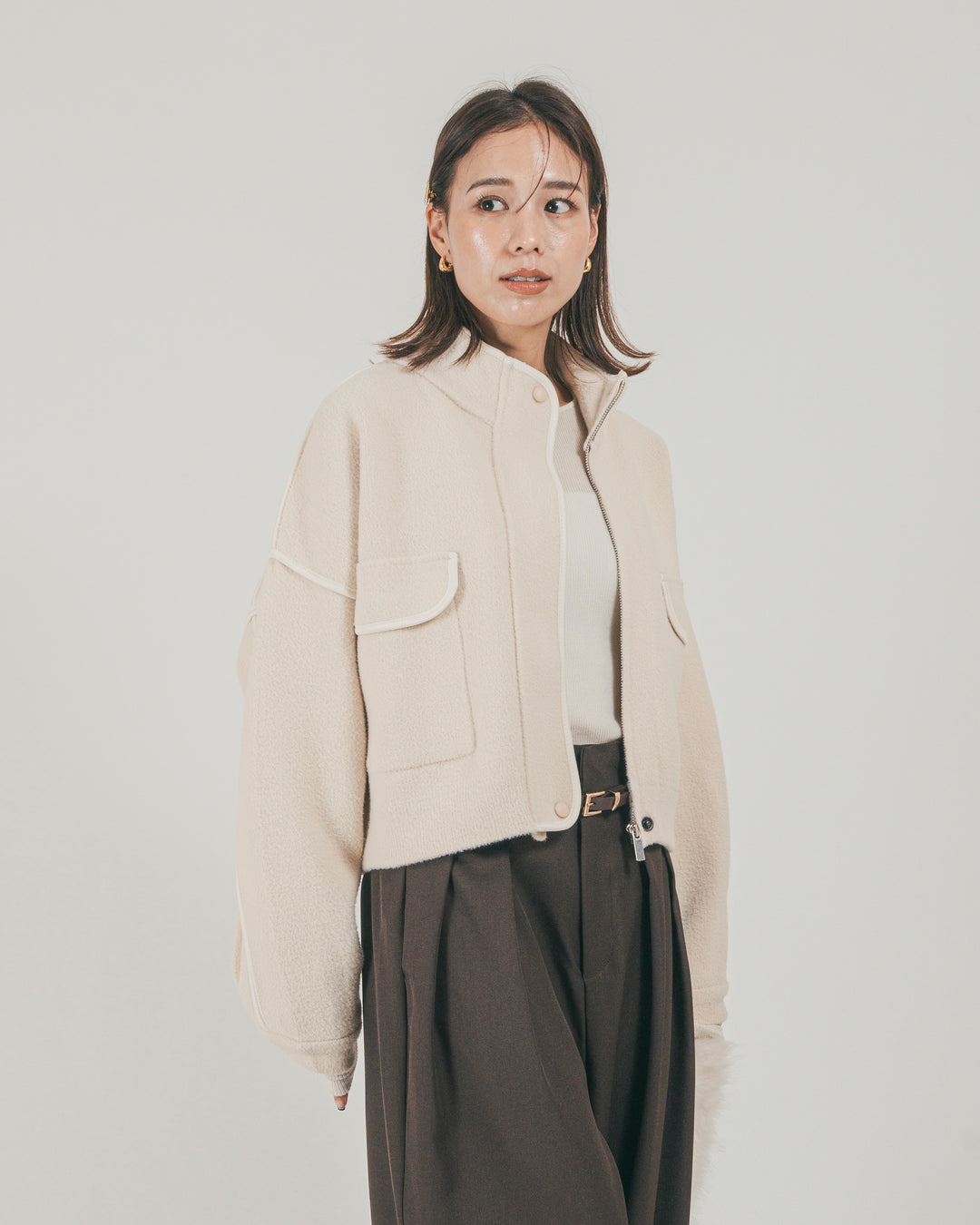 ［SET］Softショートニットブルゾン + ダブルタック ハイウエストワイドパンツ（2SET）