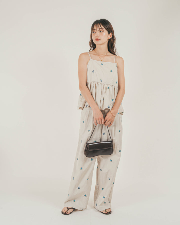 ［SET］Flower刺繍　ボリュームキャミ + Flower刺繍　タックパンツ + カップ付きカットリブキャミ（3SET）