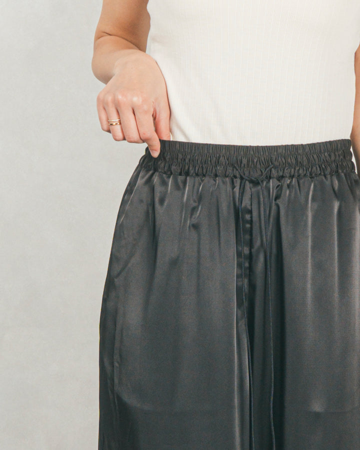 ［SET］裏起毛ハーフZipスウェット+Looseチェックシャツ+Relaxサテンパンツ