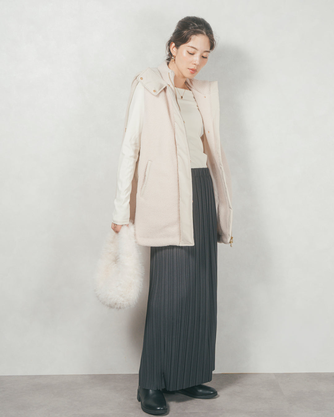 ［SET］ボアxナイロン フーディーベスト+プリーツNarrowロングスカート（2SET）