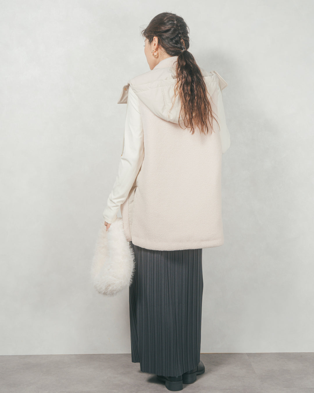 ［SET］ボアxナイロン フーディーベスト+プリーツNarrowロングスカート（2SET）