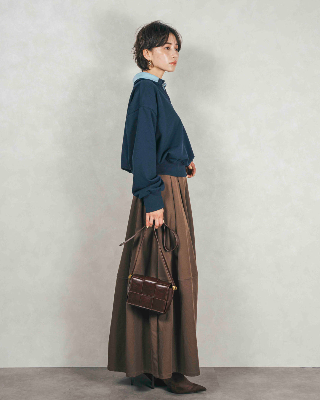 ［SET］シャツ Layered クロップドスウェット+コクーンシルエットロングスカート（2SET）