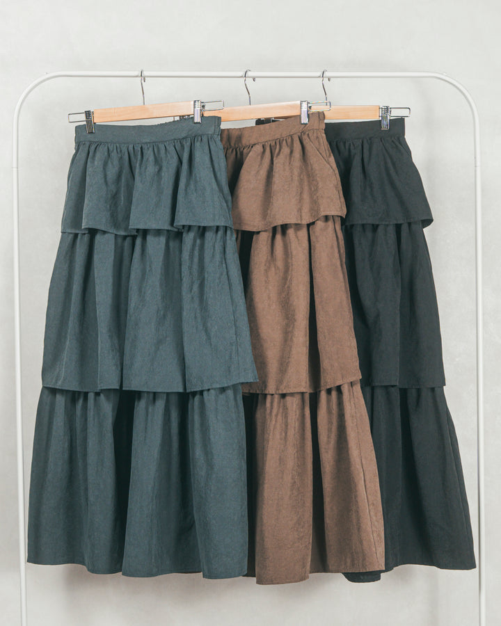 Flareティアードロングスカート (BLACK)