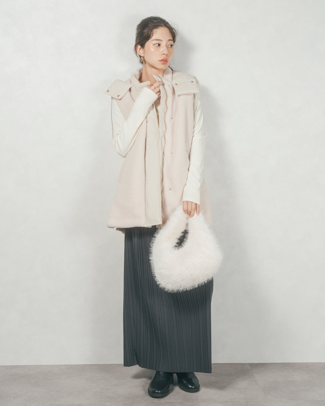 ［SET］ボアxナイロン フーディーベスト+プリーツNarrowロングスカート（2SET）