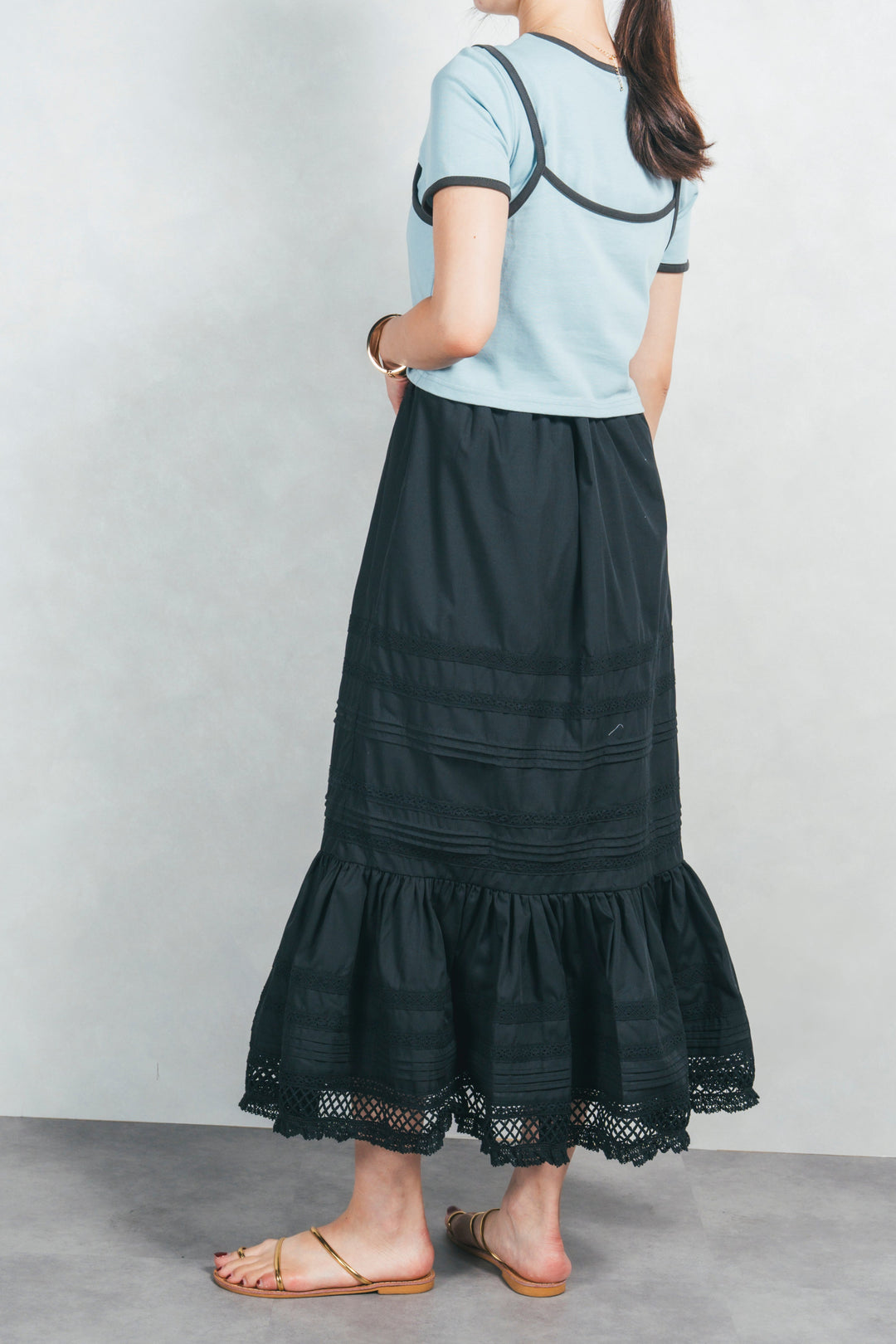 ［SET］キャミ付きリンガーTシャツ+T/C ティアードスカート（2SET）