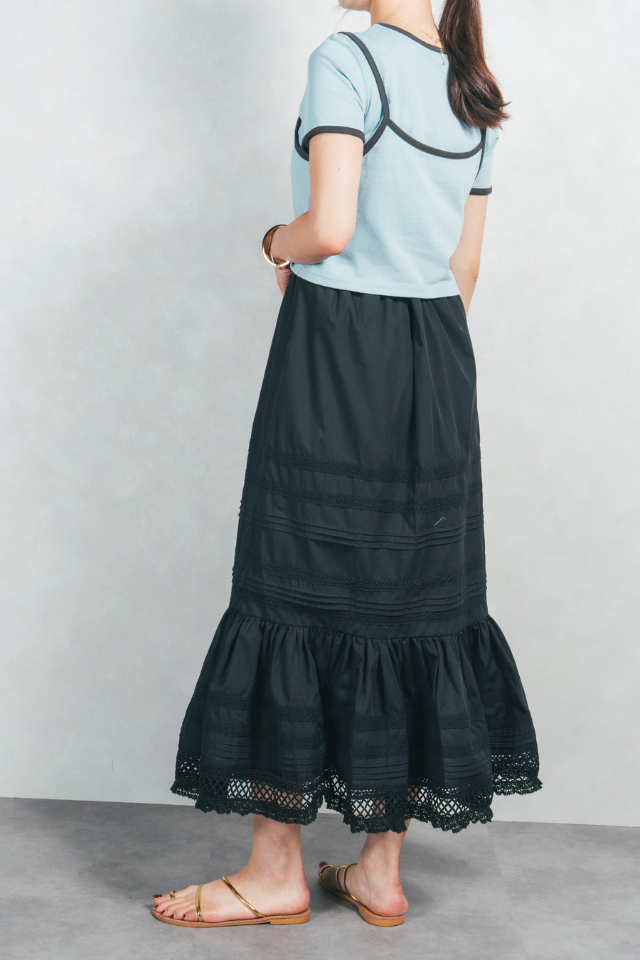 ［SET］キャミ付きリンガーTシャツ+T/C ティアードスカート（2SET）