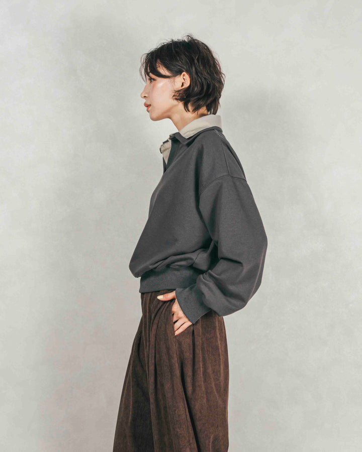 ［SET］シャツ Layered クロップドスウェット+サイドタックコクーンコーデュロイパンツ（2SET）