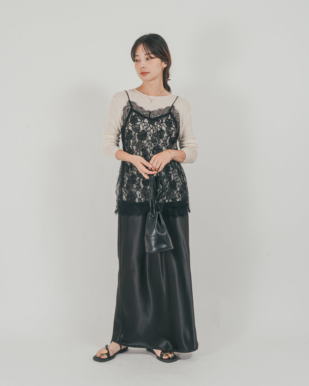 ［SET］ラッセルレース キャミ + ボートネックSheerリブニット + サテンNarrowスカート（3SET）