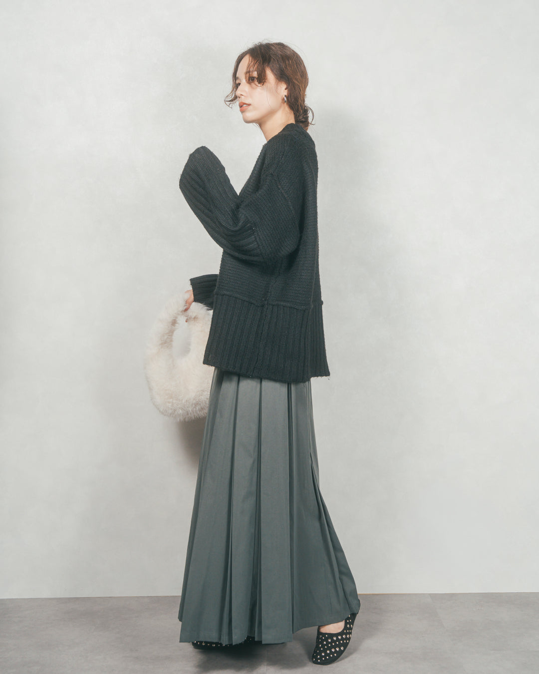 リンキングデザイン リラックスニット (BLACK)