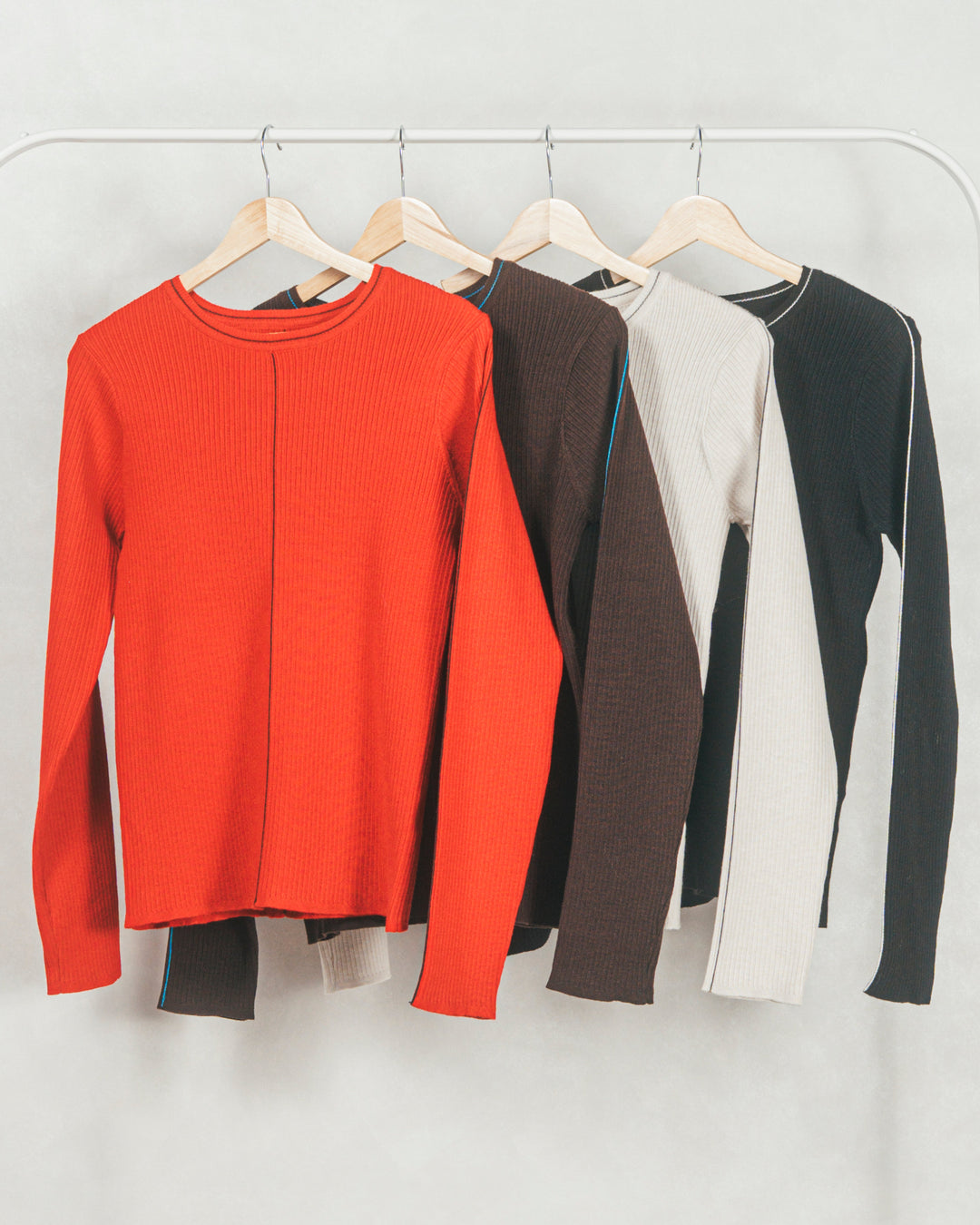 ［SET］Line Rib クルーネックニット+メランジチェックStraightパンツ（2SET）