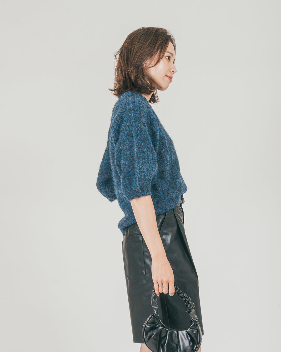 ［SET］フェザータッチハーフスリーブニット + レザーライクハーフパンツ（2SET）