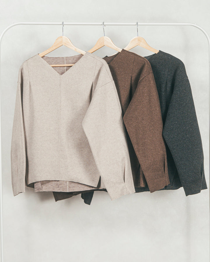 ［SET］Smoothニットソー Vネックプルオーバー+プリーツティアードLongスカート