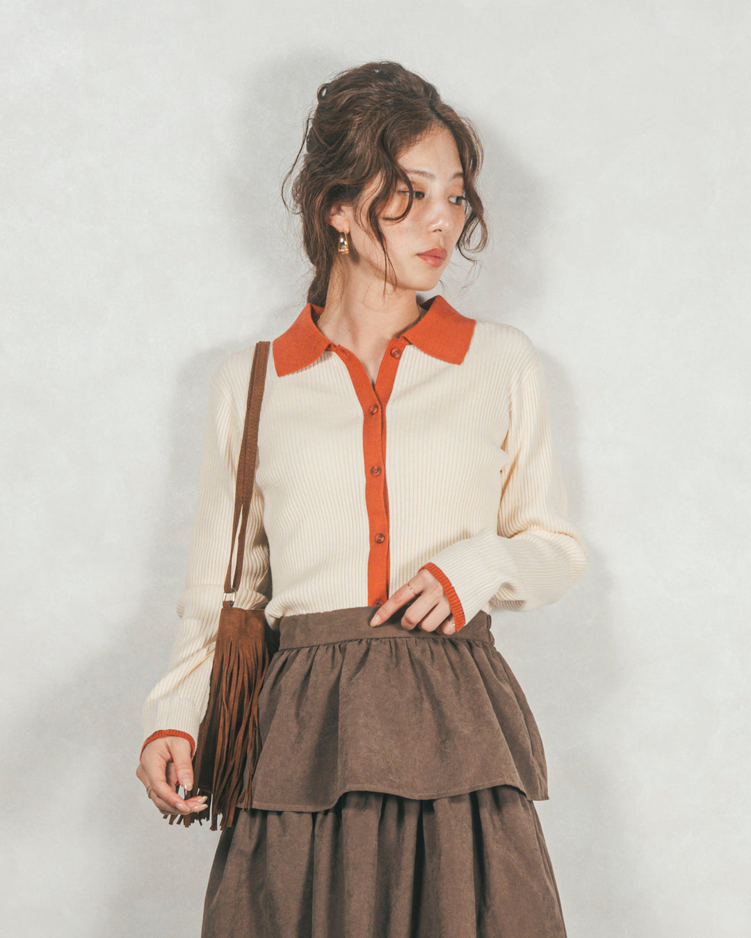 バイカラー襟付きニットトップス (IVORY x ORENGE)