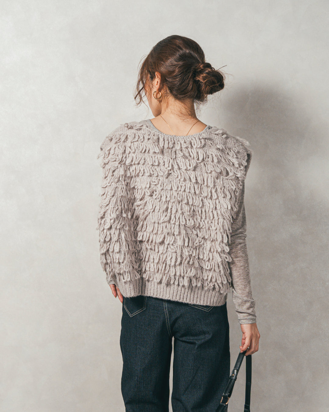 ［SET］ループ編みフリンジニットベスト+Sheerリブヘンリーネックトップス+センターシーム リラックスカラーデニム（3SET）