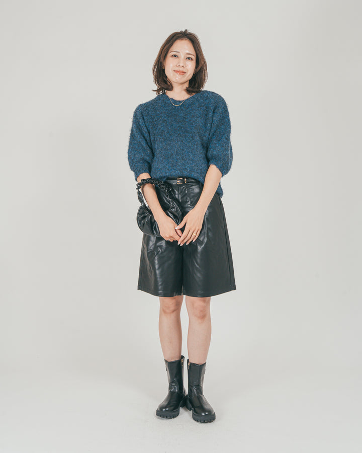 ［SET］フェザータッチハーフスリーブニット + レザーライクハーフパンツ（2SET）