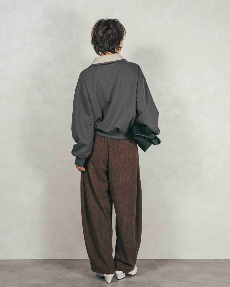 ［SET］シャツ Layered クロップドスウェット+サイドタックコクーンコーデュロイパンツ（2SET）