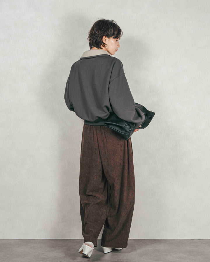 ［SET］シャツ Layered クロップドスウェット+サイドタックコクーンコーデュロイパンツ（2SET）