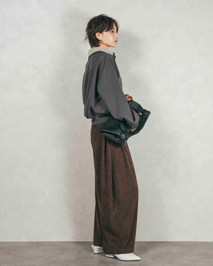 シャツ Layered クロップドスウェット (CHARCOAL × GREIGE）