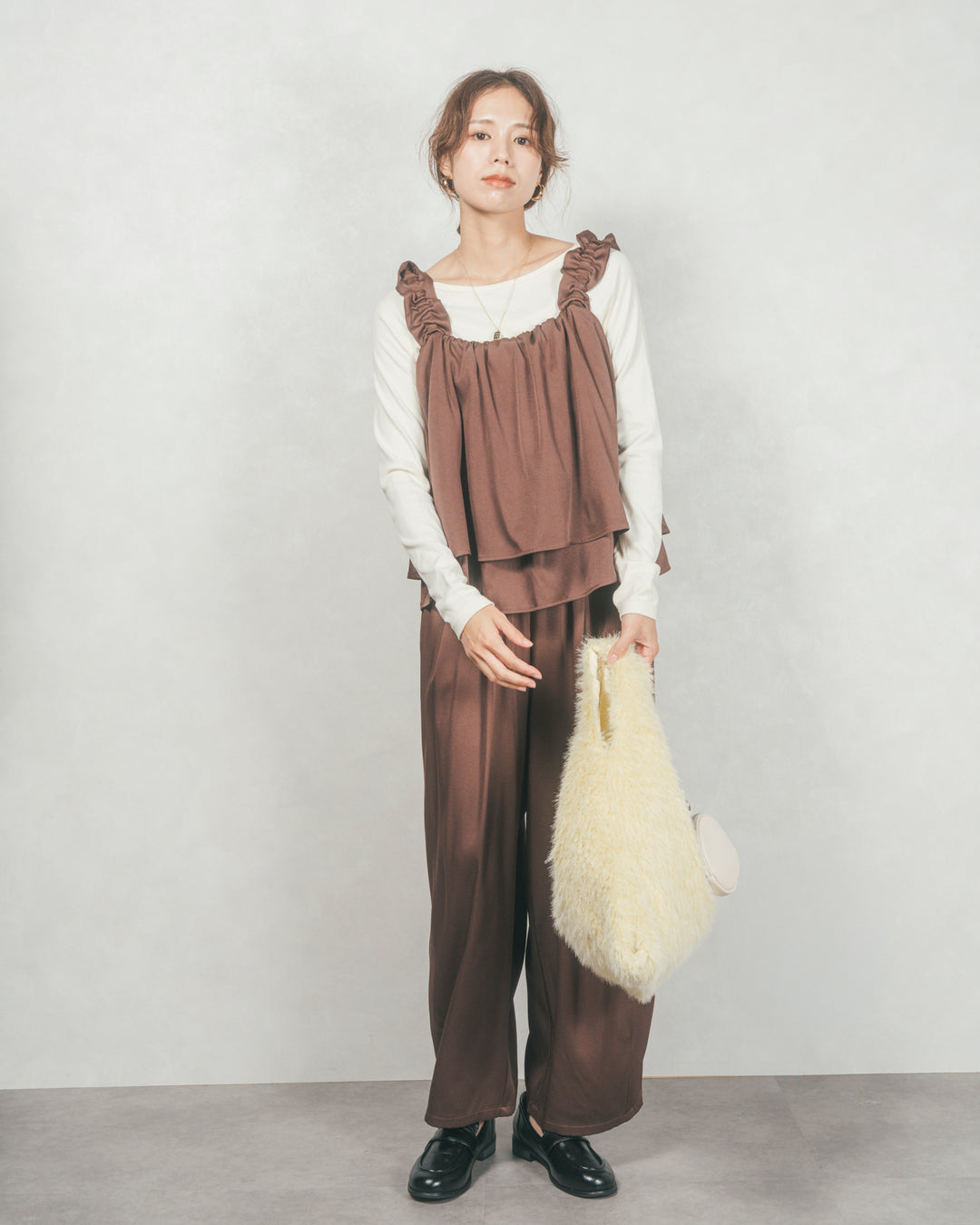 ［SET］Frillギャザービスチェ+リラックスコクーンパンツ（2SET）