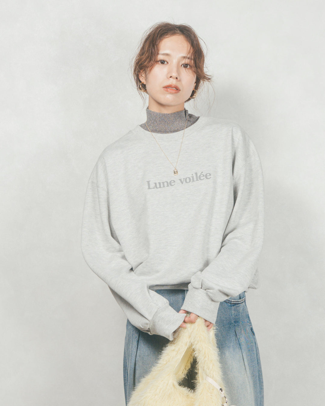 ［SET］フロントシリコンLogoスウェット+ワイドTuckイージーデニム