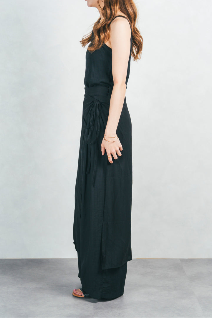 2-Way ワッシャーサテンレイヤードスカパン (BLACK)