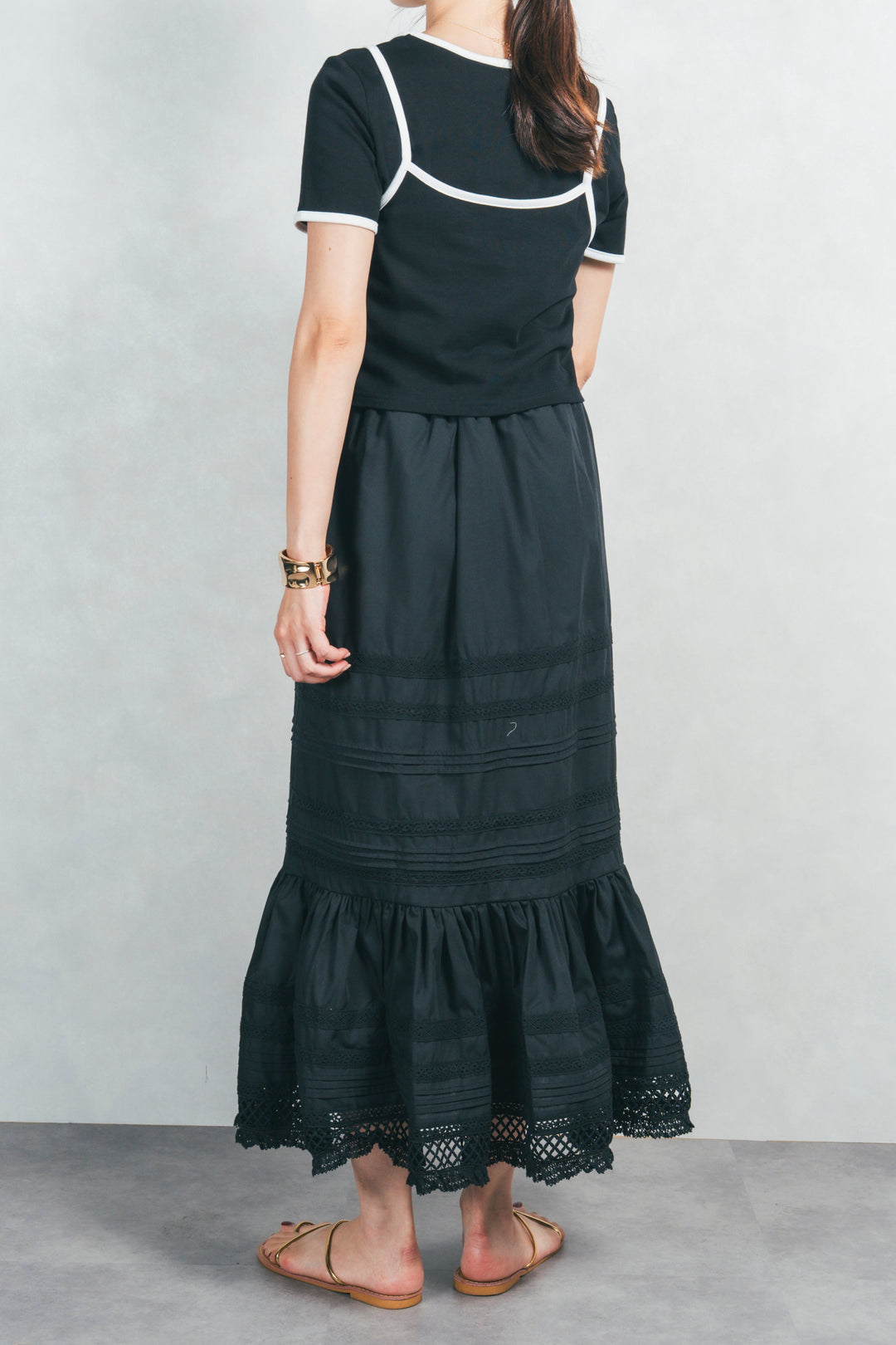 ［SET］キャミ付きリンガーTシャツ+T/C ティアードスカート（2SET）