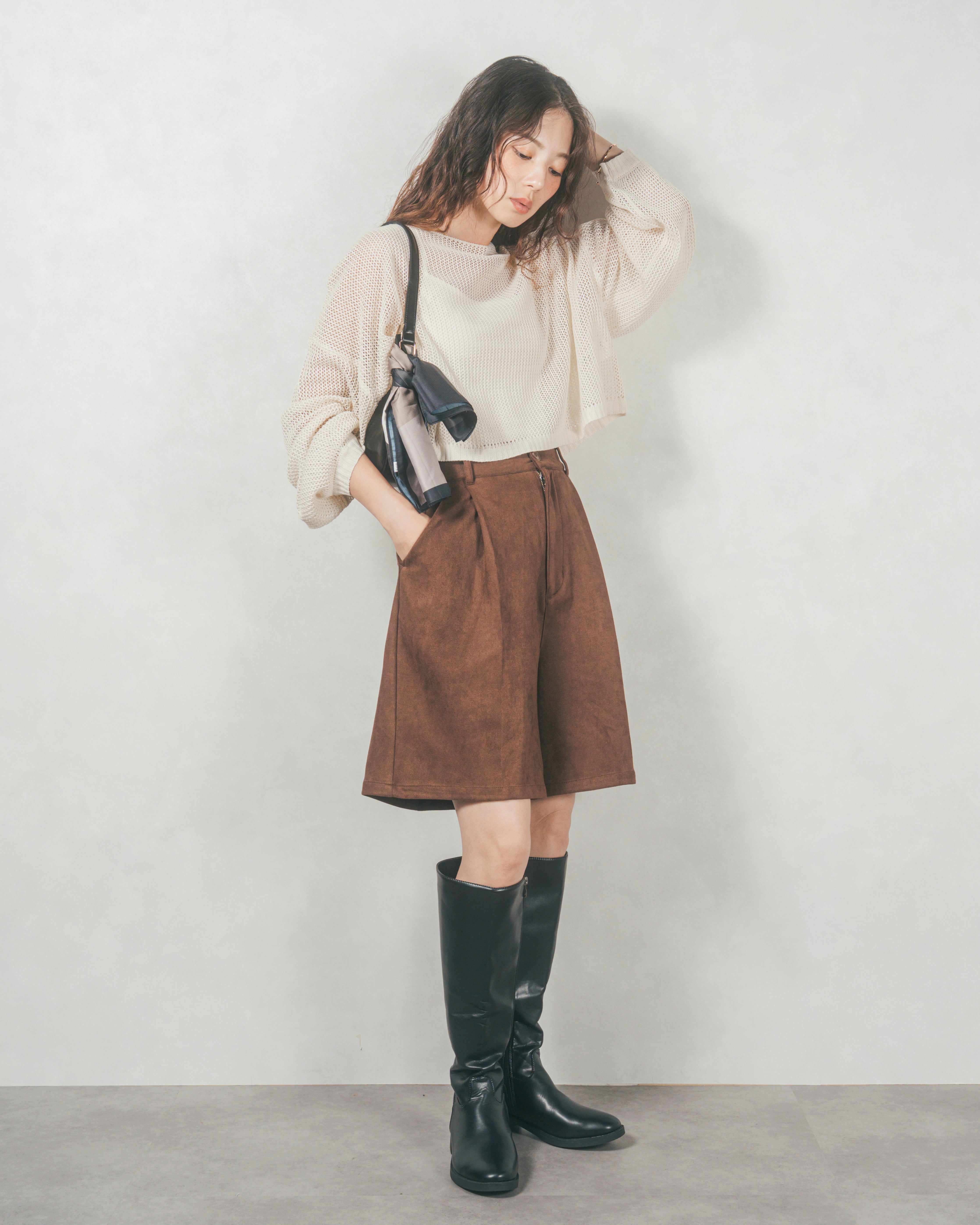 スウェードライクハーフパンツ (BROWN) – KaLae