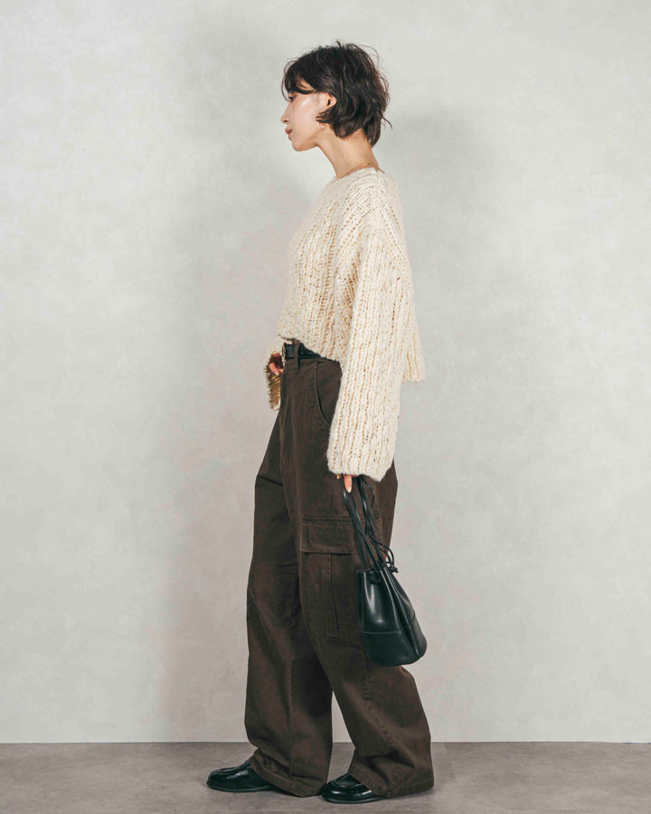 ［SET］ボリュームチャンキースラブ クロップドニット+ピグメントツイルカーゴパンツ（2SET）