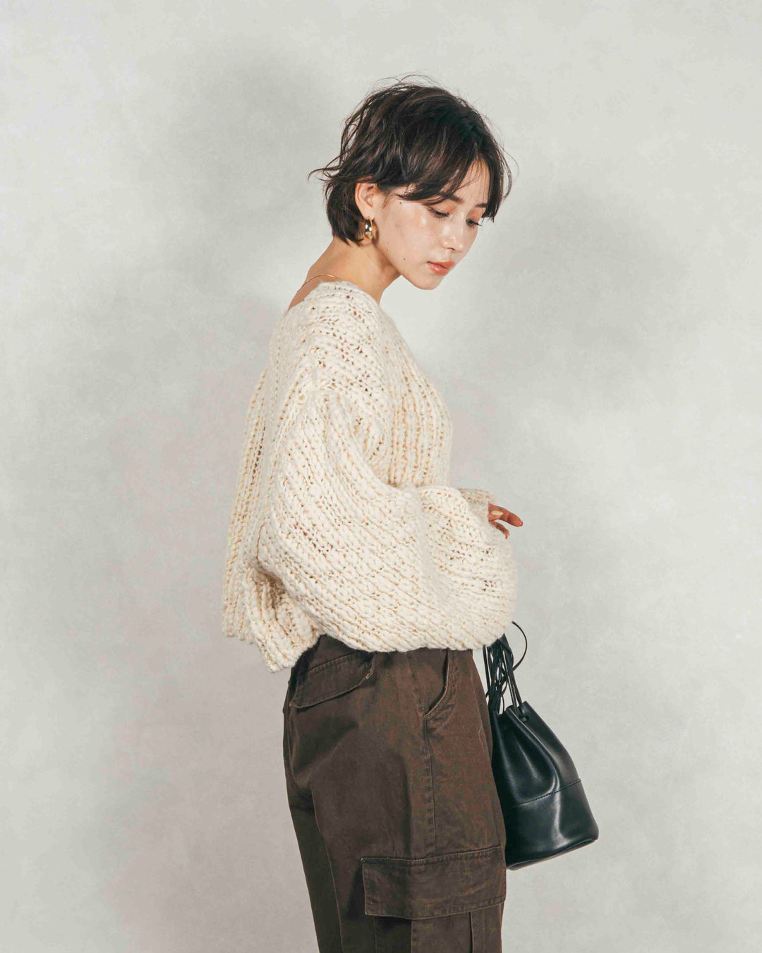 ボリュームチャンキースラブ クロップドニット (IVORY)