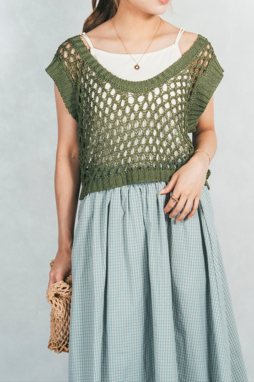 2-Way Uネックメッシュニットベスト (GREEN)