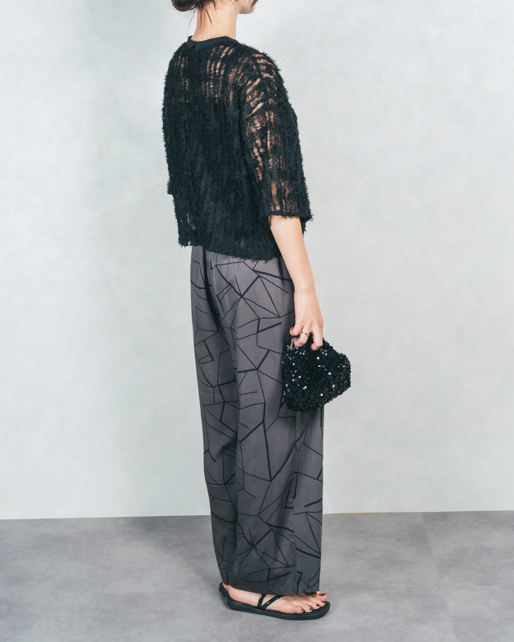 ［SET］シアーフリンジトップス+シルキーリラックスプリントパンツ+すっきり見えカップ付きキャミ（3SET）