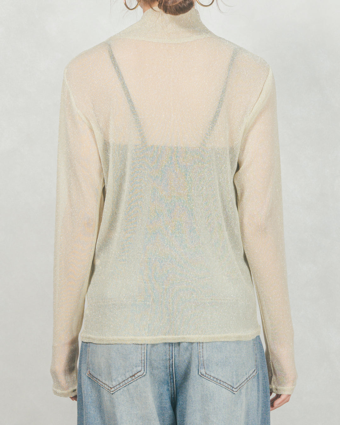 ［SET］フロントシリコンLogoスウェット+ラメSheerハイネックトップス+ワイドTuckイージーデニム